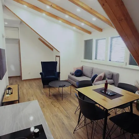 New Jakov & Niko Apartment Split