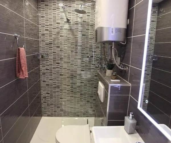 Lägenhet New Jakov & Niko