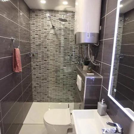 Apartamento New Jakov & Niko